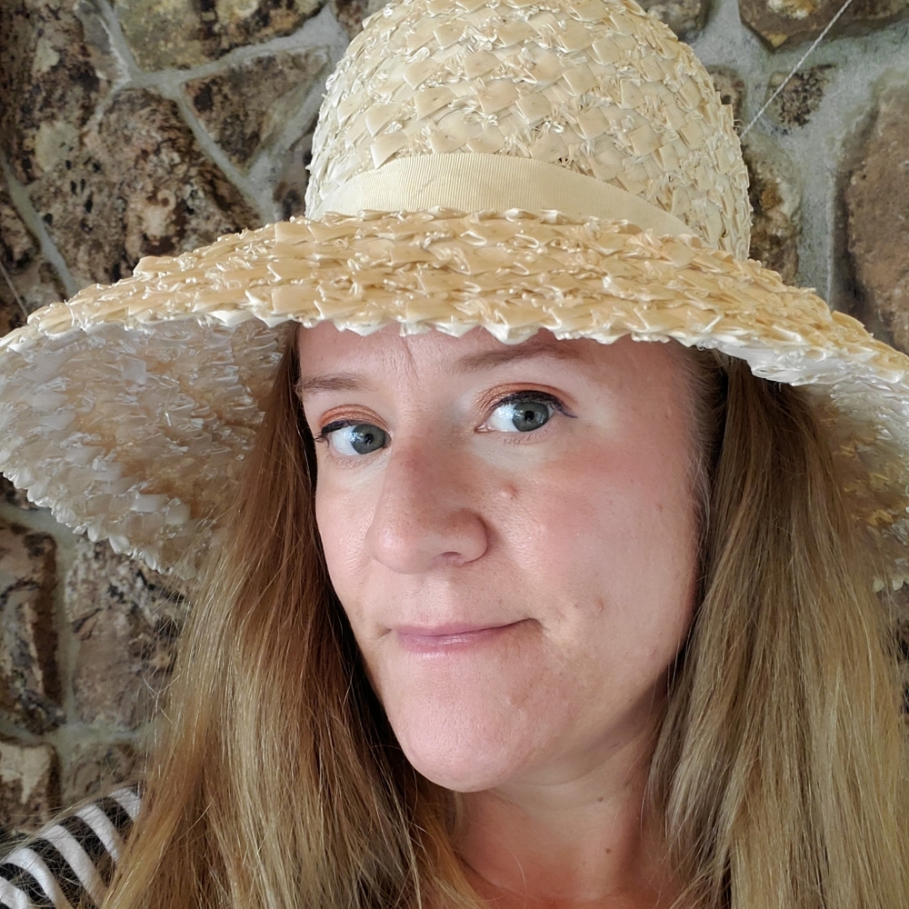 Vintage women's wide brim hat